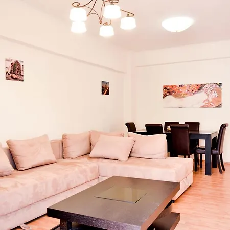 Apartamento Jenny's Charming Retreat In The Heart Of *