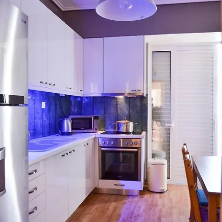 Διαμέρισμα Jenny's Charming Retreat In The Heart Of *